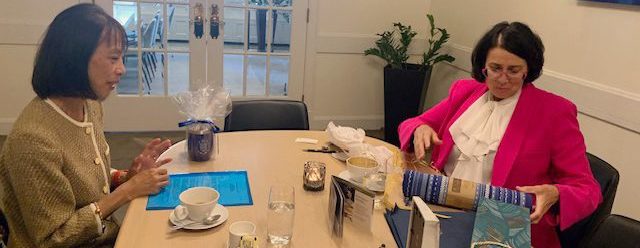 PH Consul General Magno Calls on BC Lieutenant Governor Janet Austin