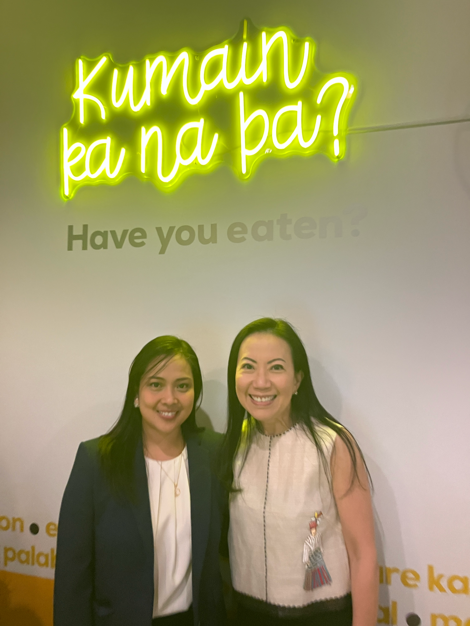 Goldilocks celebrates 40th Anniversary with PCG Vancouver Officials